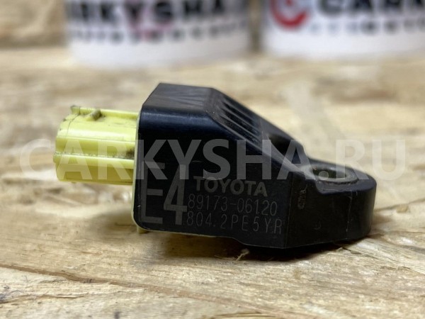 Датчик удара Toyota Camry VII (XV50) Рестайлинг оригинальный номер 89173-09820