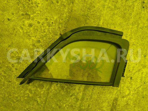 Форточка двери Toyota Passo 