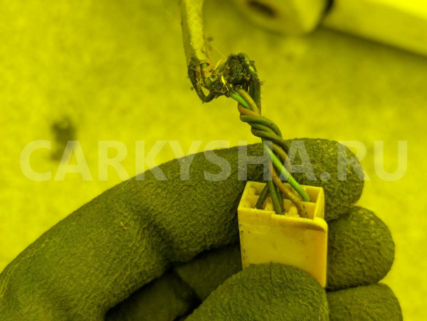 Зеркало Toyota Corolla 