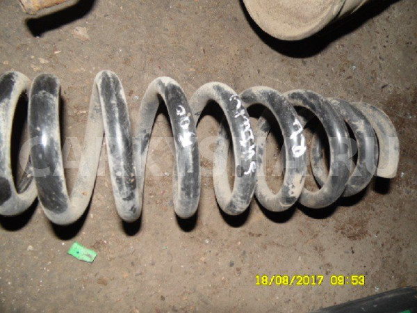 Пружина подвески Suzuki Grand Vitara II (2005—2008) Suzuki Grand Vitara 