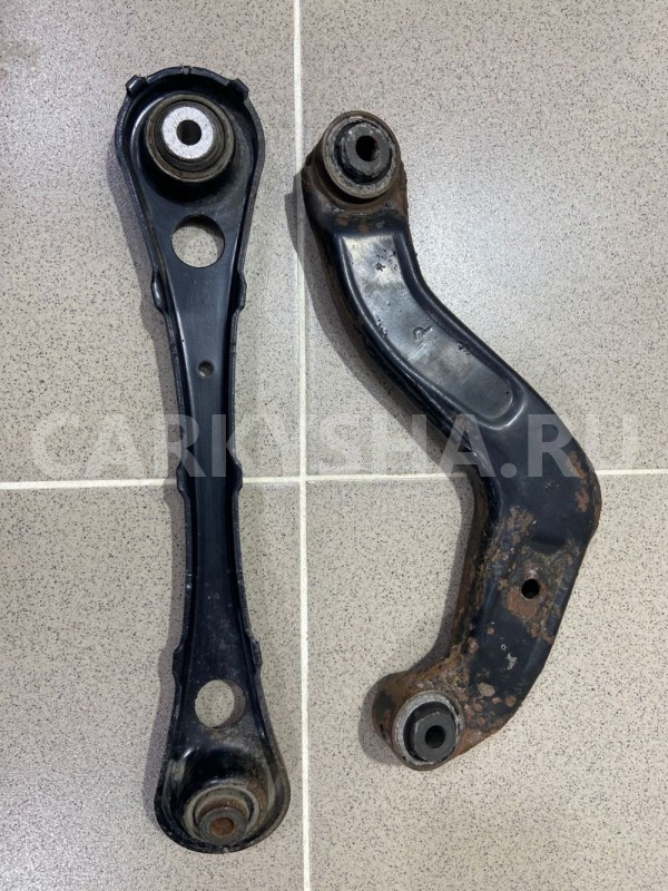 Рычаги задние правые Audi A4 2007 г. Audi 200 оригинальный номер 8EC505324M
