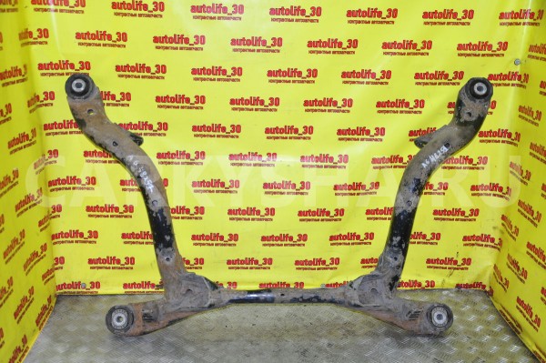 Подрамник Audi 200 