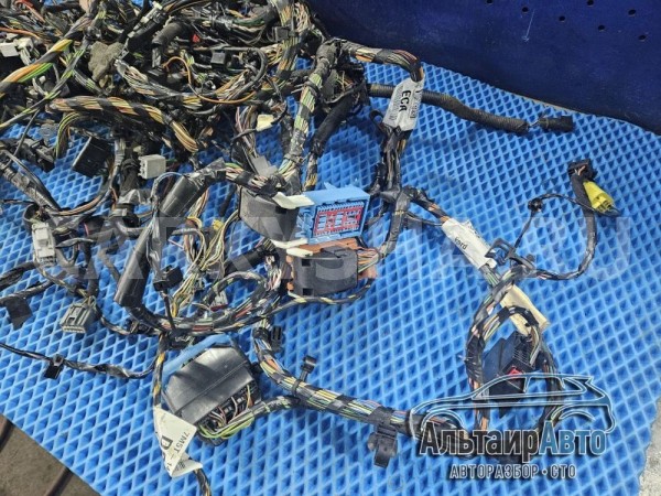 Проводка салона  Focus 2 потолочная торпедо Ford Focus оригинальный номер 7M5T14401