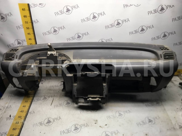Торпедо Nissan Micra K11 Nissan Micra 