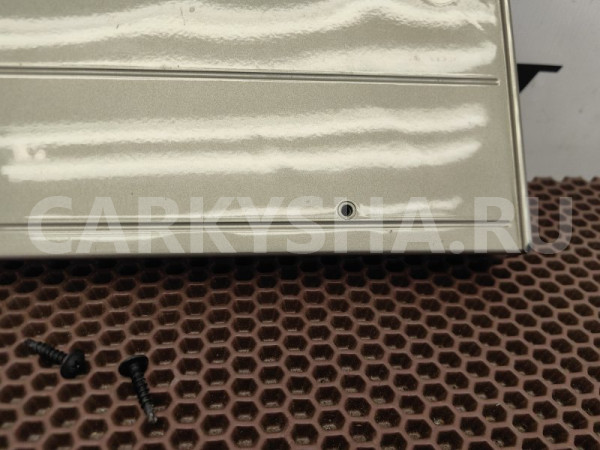 Рамка номерного знака BMW 5er оригинальный номер 51 11 7 193 522, 51 11 7 193 522, 51117193522, 7193522