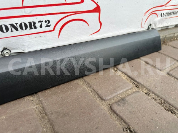 Молдинг передней левой двери Hyundai Getz Hyundai Getz оригинальный номер 877211C000