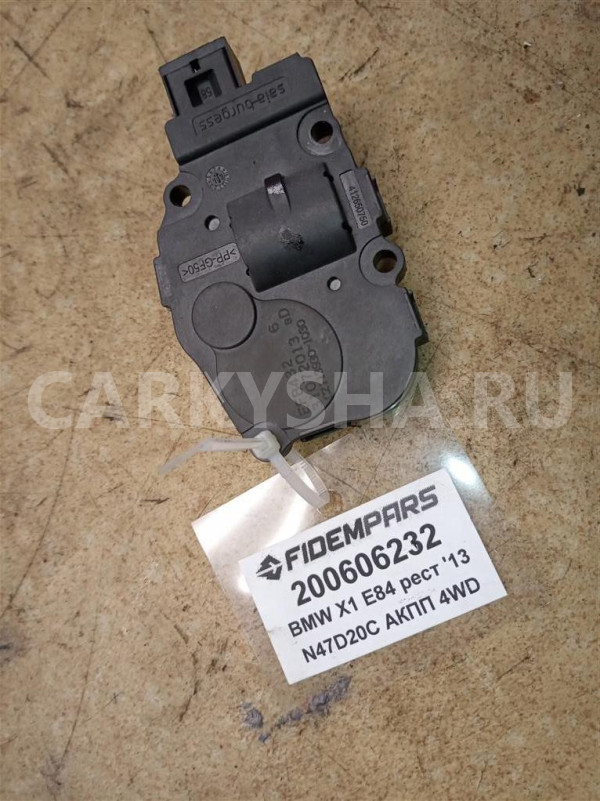 Название детали Сервопривод заслонок печки Модель BMW 3-серия E90 BMW 3er оригинальный номер 64119321034