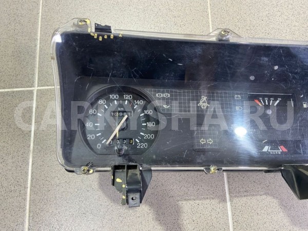 Комбинация приборов Ford Sierra 1987 Ford Sierra оригинальный номер 87BB10841AA