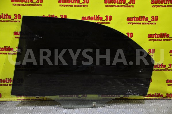 Стекло боковое Kia Spectra 