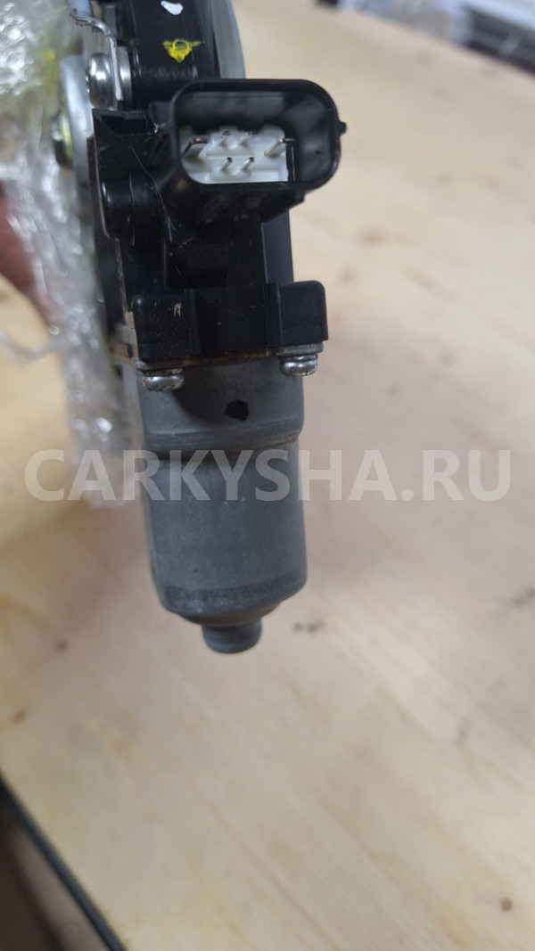 Мотор стеклоподъемника передний левый Honda Civic 5D 2012-2016 Honda Civic оригинальный номер 72255TR0