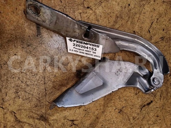 Название детали Петля капота левая Модель Citroen C-Crosser Citroen C-Crosser оригинальный номер 7912 C9