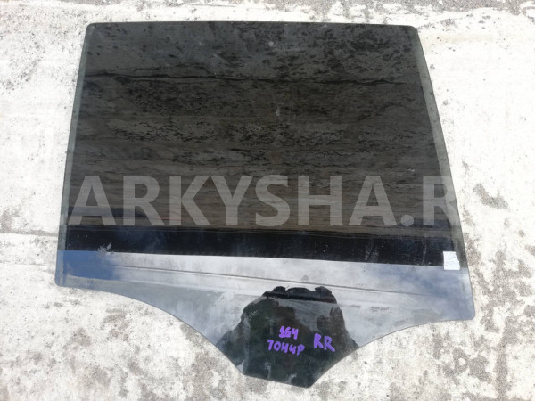 Стекло боковое справа сзади A1647350810 Mercedes-Benz M-Class W164 Mercedes-Benz M-klasse оригинальный номер A1647350810