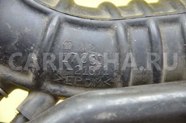 Патрубок воздушного фильтра Toyota Allex оригинальный номер 1788021071