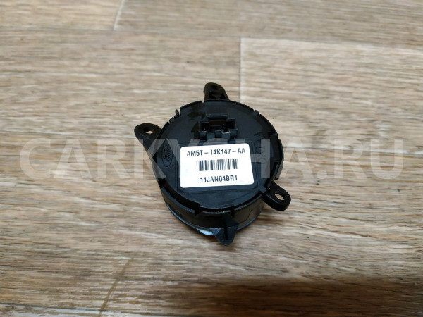 Кнопка руля левая Ford Focus оригинальный номер AM5T14K147AA