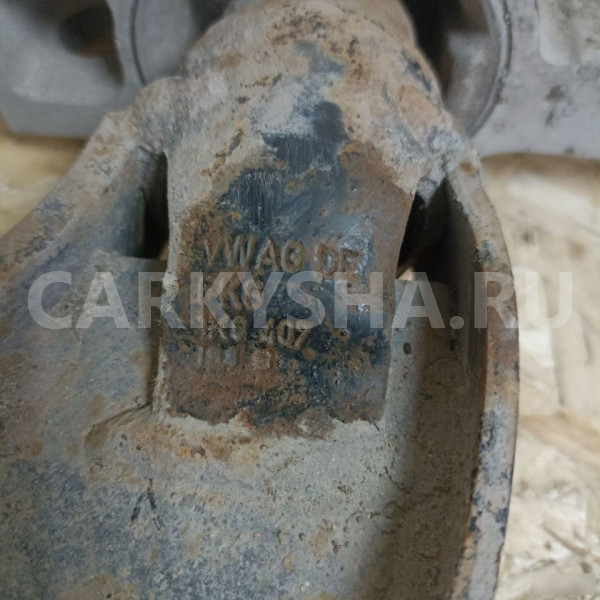 Рычаг передний правый Volkswagen golf plus Skoda Superb оригинальный номер 1K0407152BC