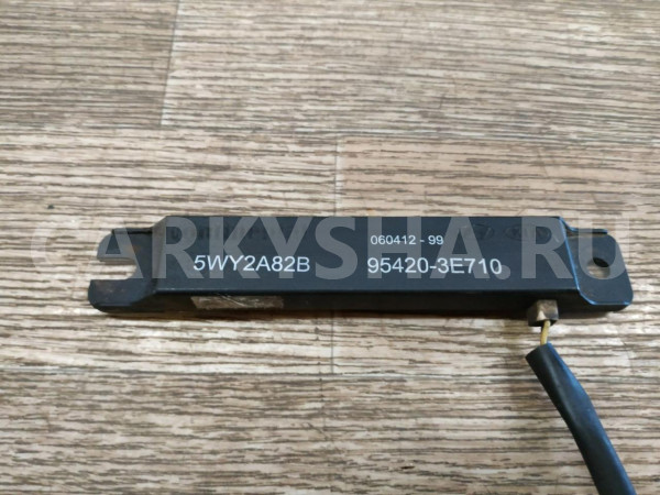 Антенна Hyundai ix35 оригинальный номер 954203E710