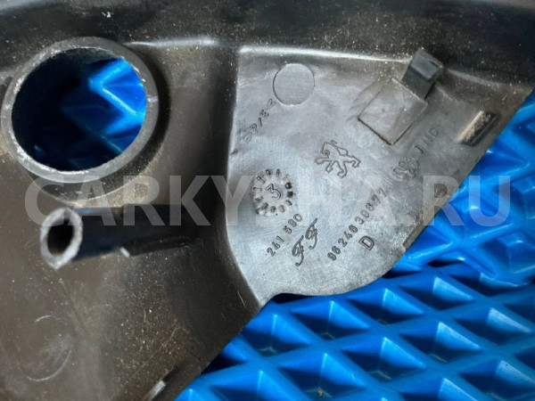 уголок декоративный Peugeot 206 I (1998—2012) Peugeot 206 оригинальный номер 9624639877