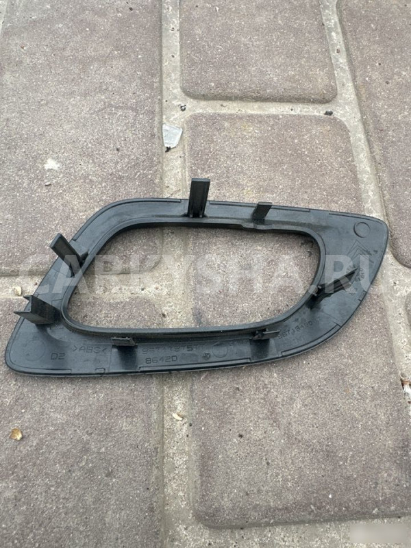 Накладка двери внутренняя правая Citroen C4 b7 Citroen C4 оригинальный номер 9671797577