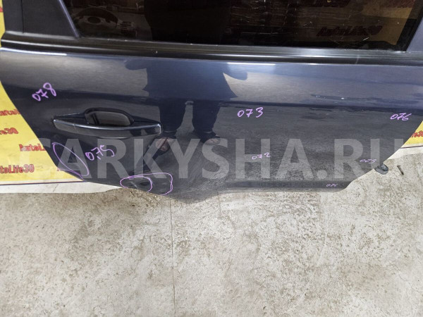 Дверь задняя правая Kia Soul оригинальный номер 77004B2000