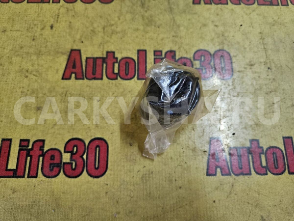Сайлентблок переднего рычага Toyota Avensis оригинальный номер 4806805040