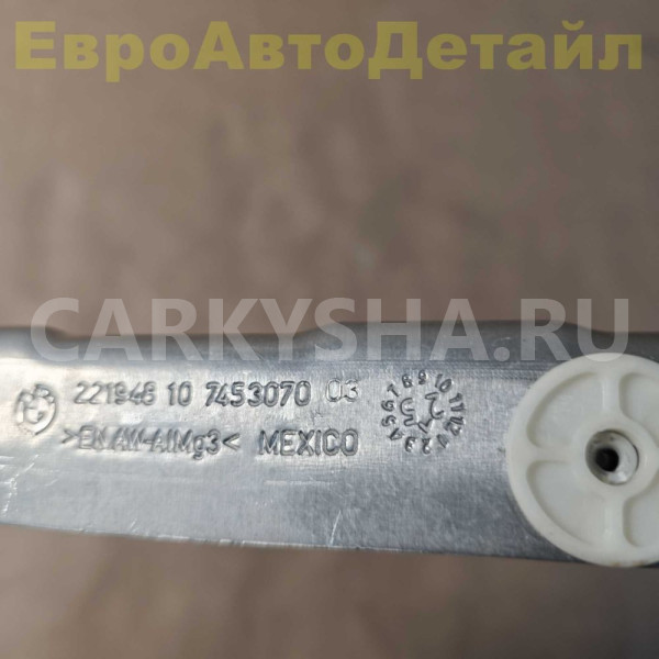 Кронштейн теплоизоляции BMW G05 G06 G07 F95 F96 BMW X5 оригинальный номер 51717453070