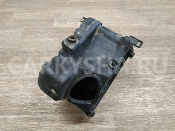 Корпус воздушного фильтра Toyota Corolla оригинальный номер 1770015270