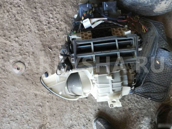 Корпус отопителя Peugeot 308 I (2007—2011) Peugeot 308 