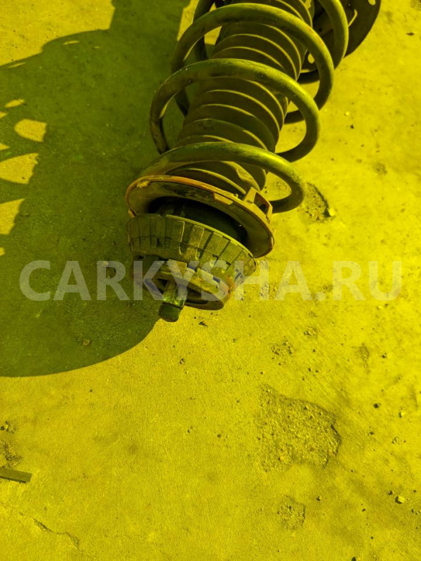 Стойка амортизатора Honda Fit оригинальный номер 51610-TF0-J23