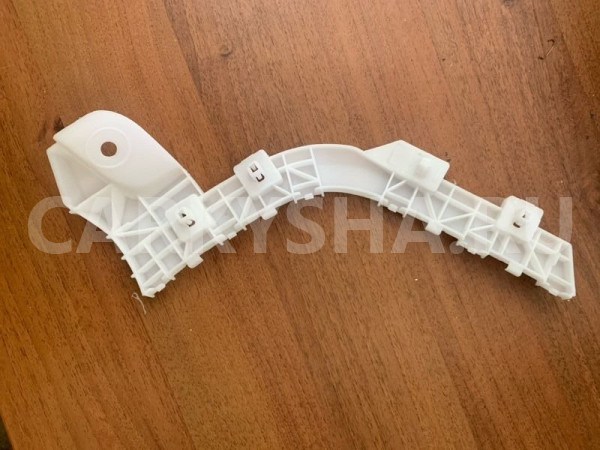 Кронштейн заднего бампера правое Mitsubishi ASX Mitsubishi ASX оригинальный номер MB121028R