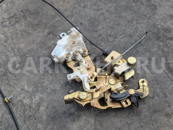 Замок двери Mazda Bongo оригинальный номер 82515VW100