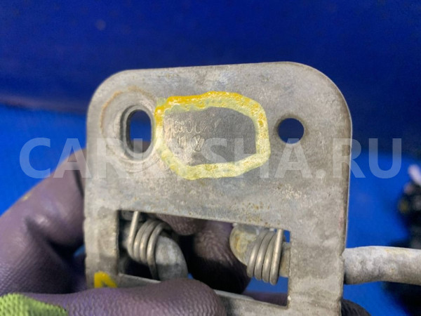 Замок капота Volkswagen Polo 5 Volkswagen Polo оригинальный номер 6R0823186C