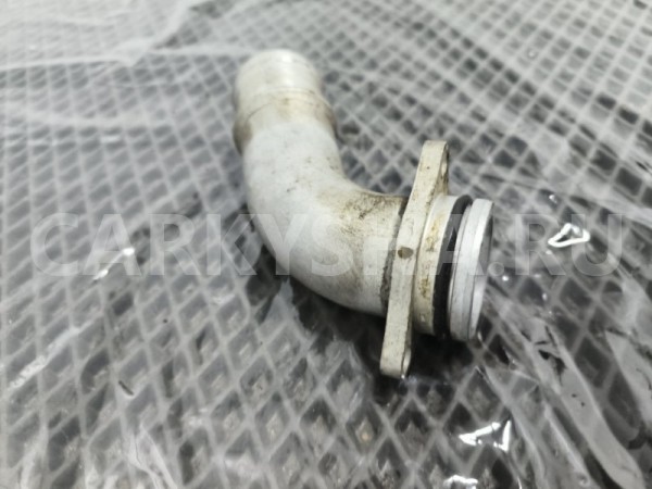 Фланец системы охлаждения Audi Q8 2019 06M121137 4M DCB Audi Q8 