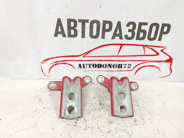 Петли передней двери Opel Astra J 2009-2018 Opel Astra оригинальный номер 13335485
