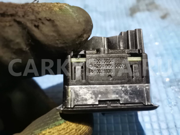 Кнопка стеклоподъемника Mercedes-Benz C-класс W204 Mercedes-Benz C-klasse оригинальный номер A2049055502