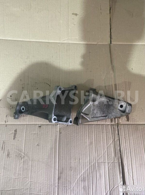Кронштейн двигателя BMW 7 E66 N62B48 2008 BMW 7er оригинальный номер 22 11 6 754 615