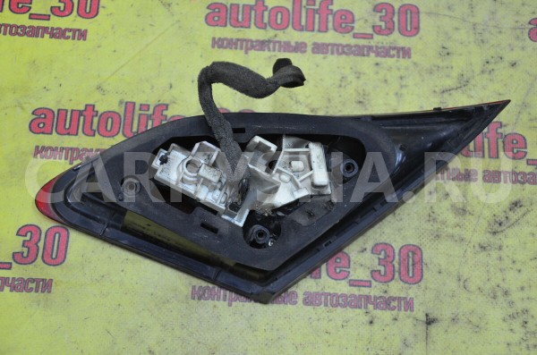 Фонарь задний внутренний левый Opel Astra 