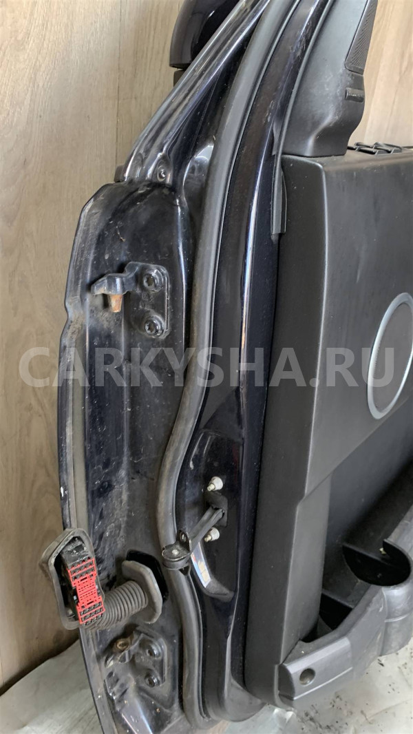Петля двери Land Rover Discovery III 2004-2009 Land Rover Discovery оригинальный номер BDB780100