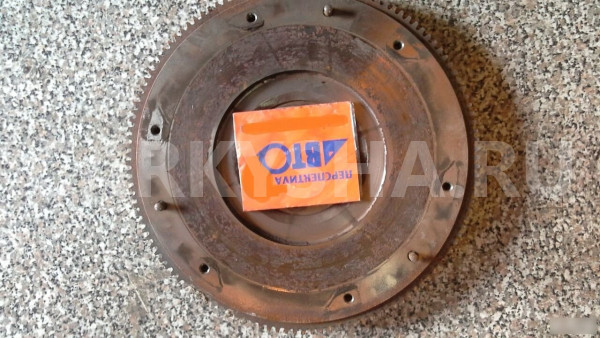 Маховик двигателя BXW Шкода Фабия Skoda Fabia Skoda Fabia оригинальный номер 038105269C