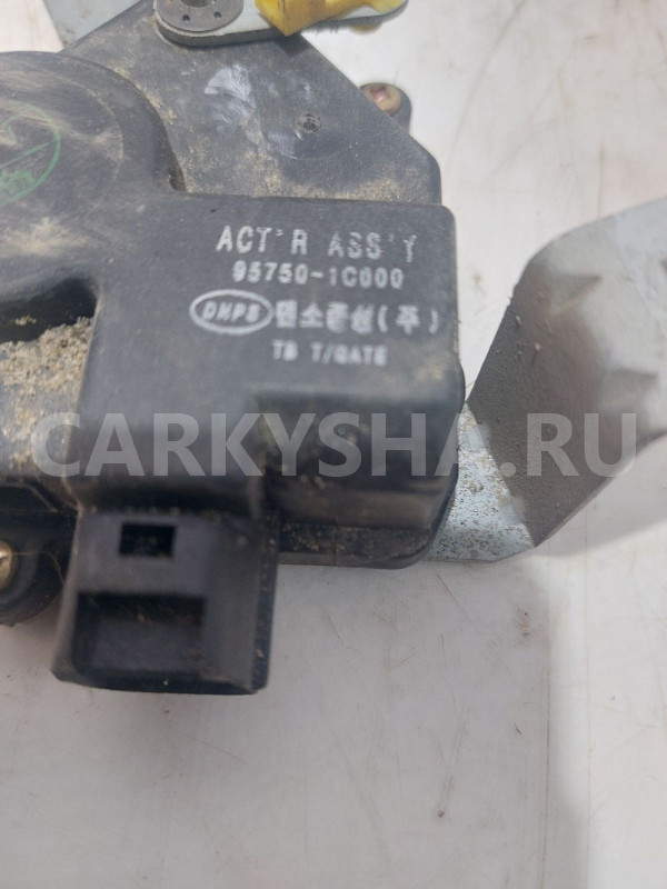 Активатор замка багажника Hyundai Getz Hyundai Getz оригинальный номер 957501C000