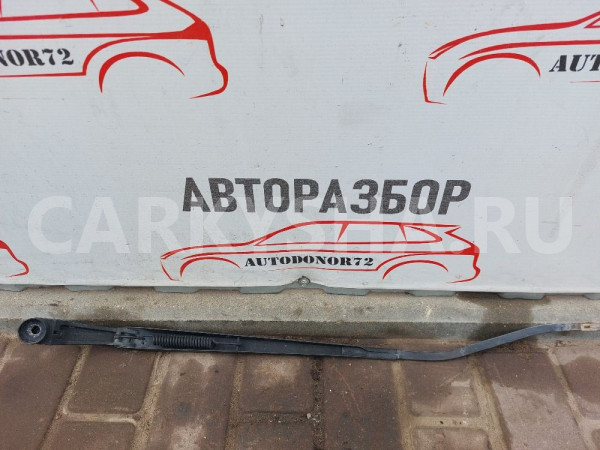 Поводок стеклоочистителя перед правый Hyundai Getz Hyundai Getz оригинальный номер 983201C000