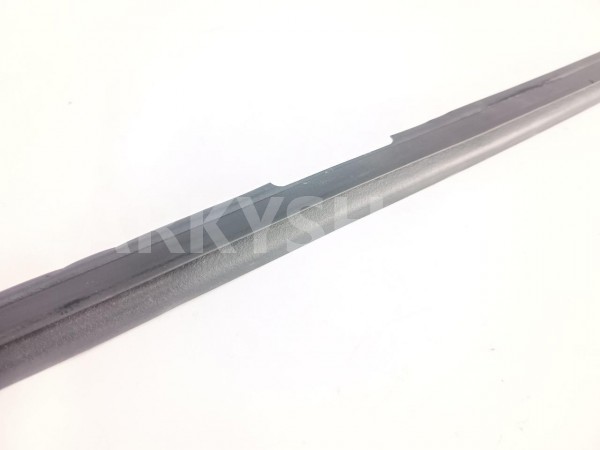 Уплотнитель багажника Subaru Tribeca 2006 63516XA01A WX EZ30 Subaru Tribeca 