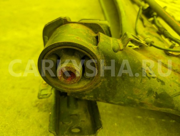 Балка Toyota Alphard 