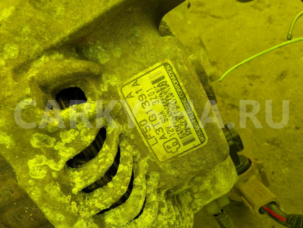 Генератор Mazda Axela 