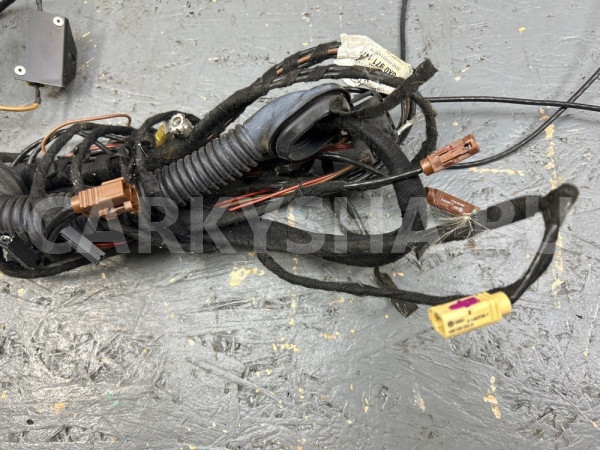 Проводка багажника Audi A1 2011 Audi A1