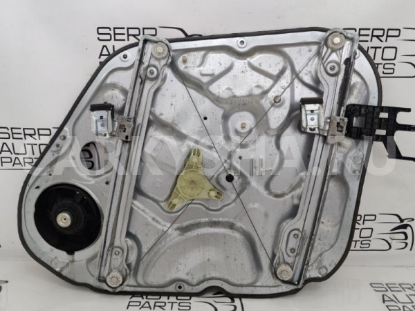 Стеклоподъемник передний левый Kia Venga YN G4FC Kia Venga 