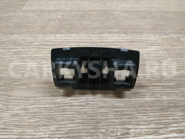 Кронштейн солнцезащитного козырька Mercedes-Benz M-klasse 