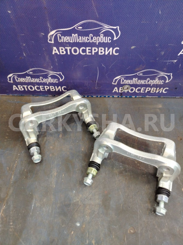 Скобы заднего суппорта KIA RIO, solaris Kia Rio оригинальный номер 58300-1R300