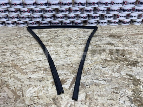 Уплотнитель  задней правой двери Jetour X50 оригинальный номер 51B32A032FL