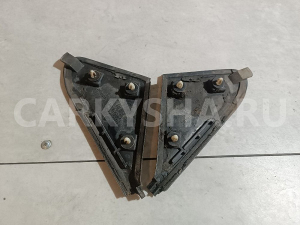 Накладка (кузов наружные) Mitsubishi i оригинальный номер MB667291