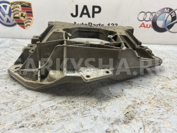 Кронштейн акпп Audi A4 2009 Audi A4 